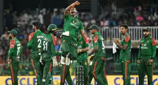তানভীরের দুর্দান্ত বোলিংয়ে সিরিজে সমতায় ফিরলো বাংলাদেশ